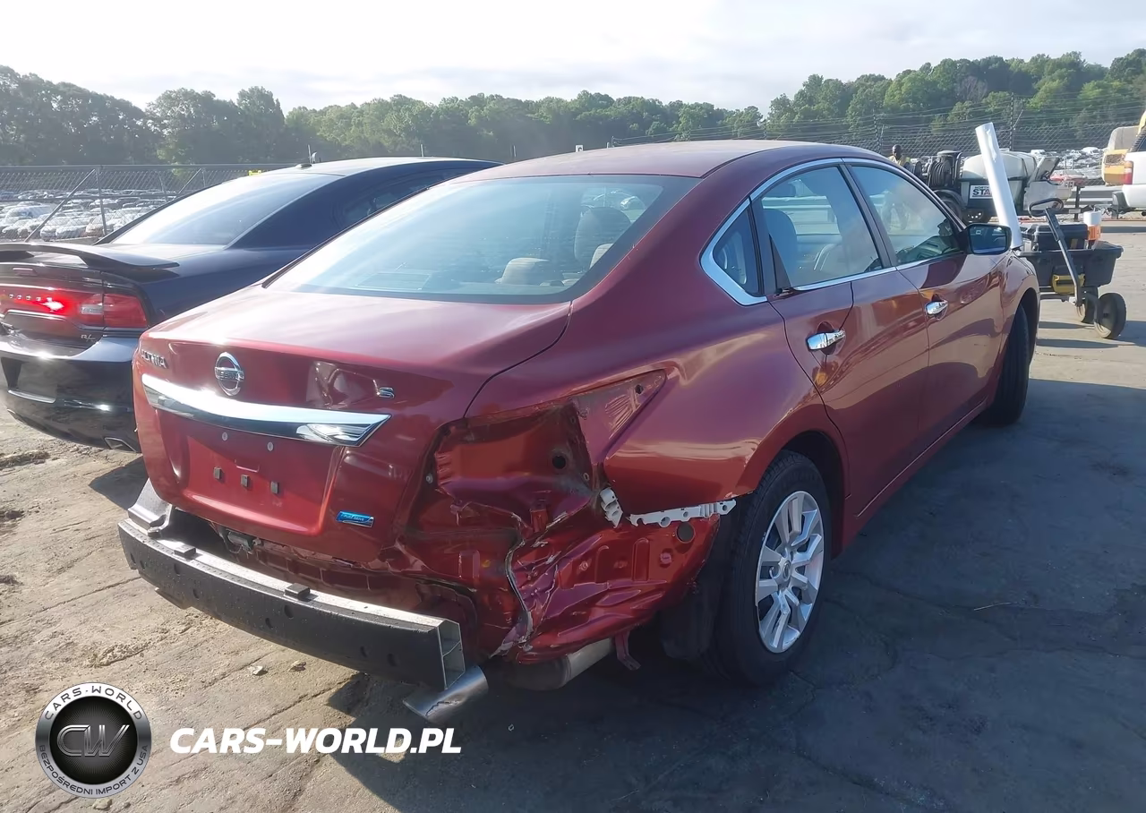 2013 Nissan Altima 2.5 S VIN:1N4AL3AP9DN542463 - 4