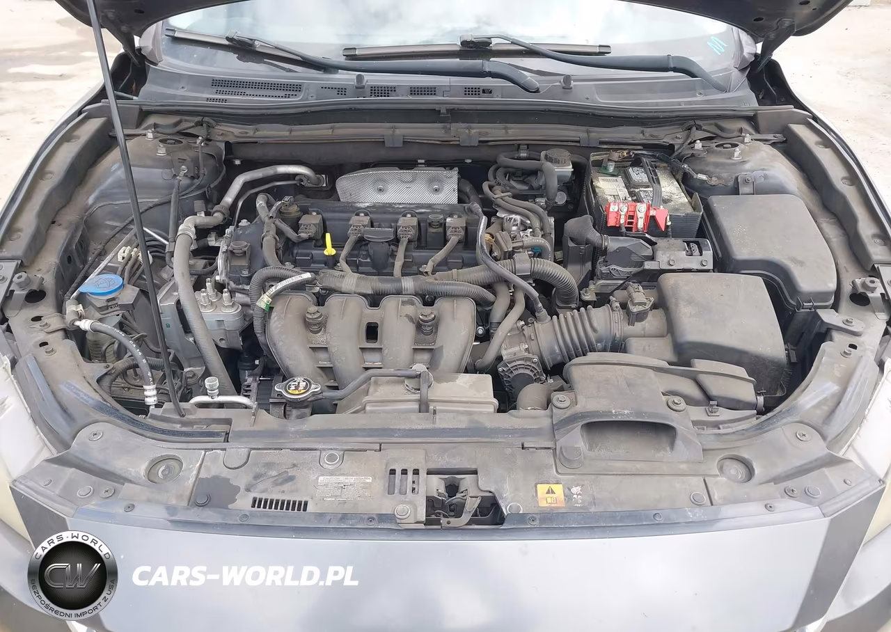 2014 Mazda Mazda3 I Touring VIN:JM1BM1L75E1180573 - 10