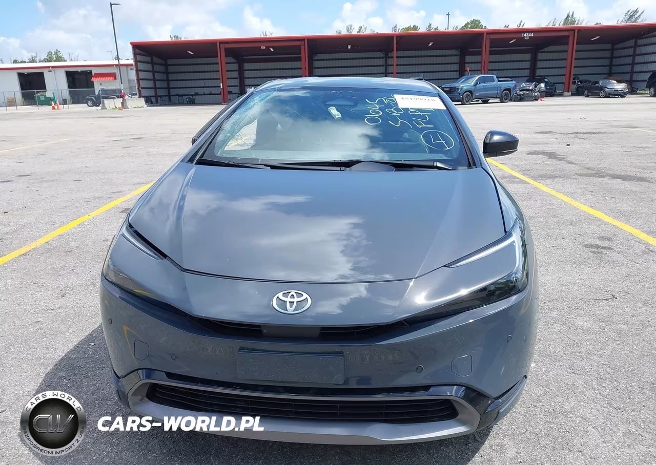 2026 Toyota Prius Xle VIN:JTDACAAU1T3070645 - 11