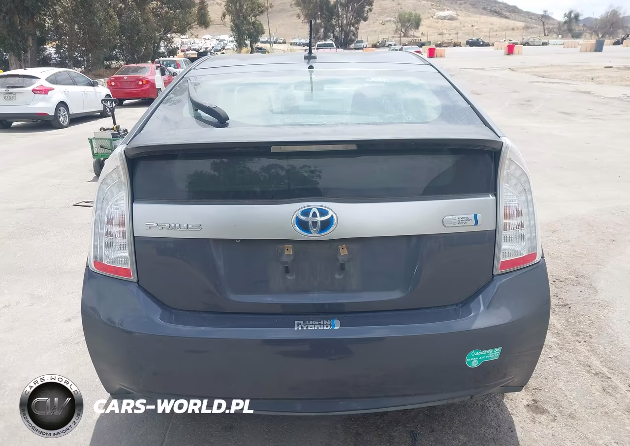 2013 Toyota Prius Plug-In VIN:JTDKN3DP8D3040706 - 16