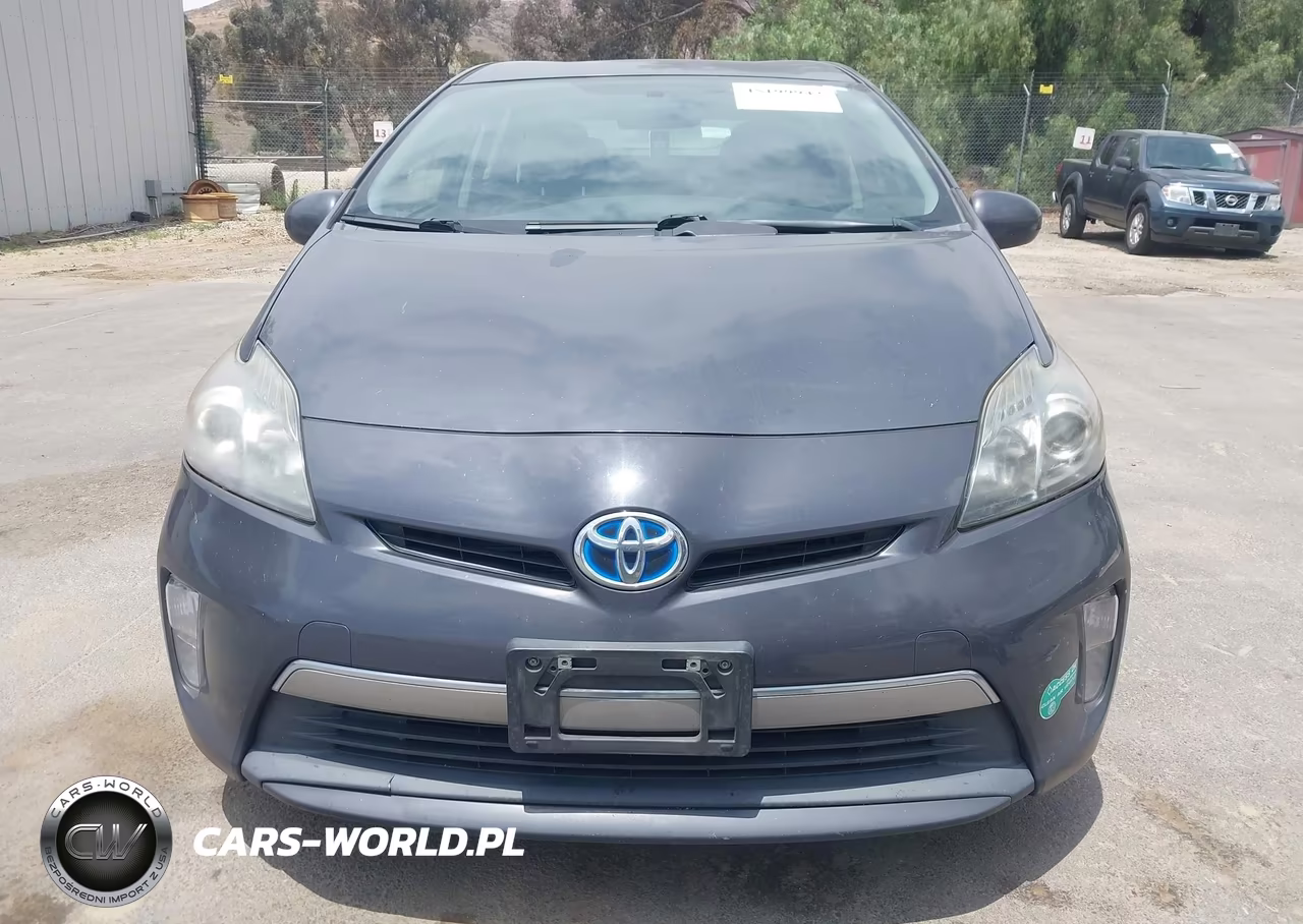 2013 Toyota Prius Plug-In VIN:JTDKN3DP8D3040706 - 6