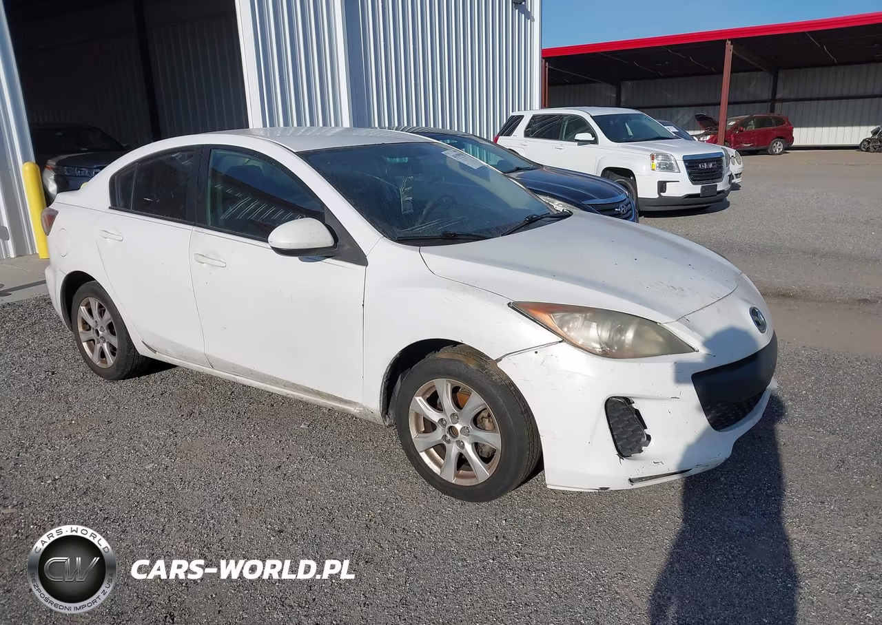 2013 Mazda Mazda3 I Sport – zdjęcie 1 z 14