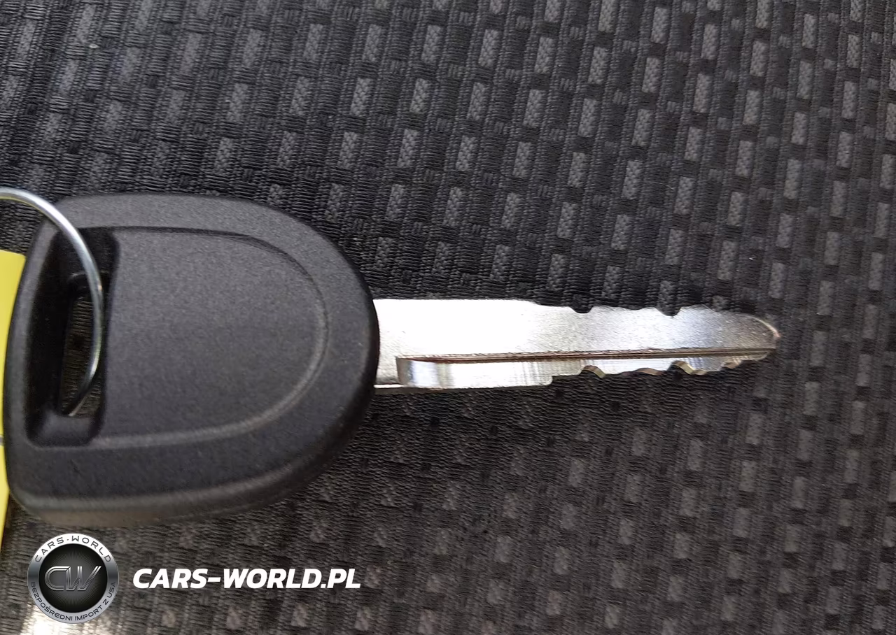 2013 Mazda Mazda3 I Sport VIN:JM1BL1U75D1834309 - 11