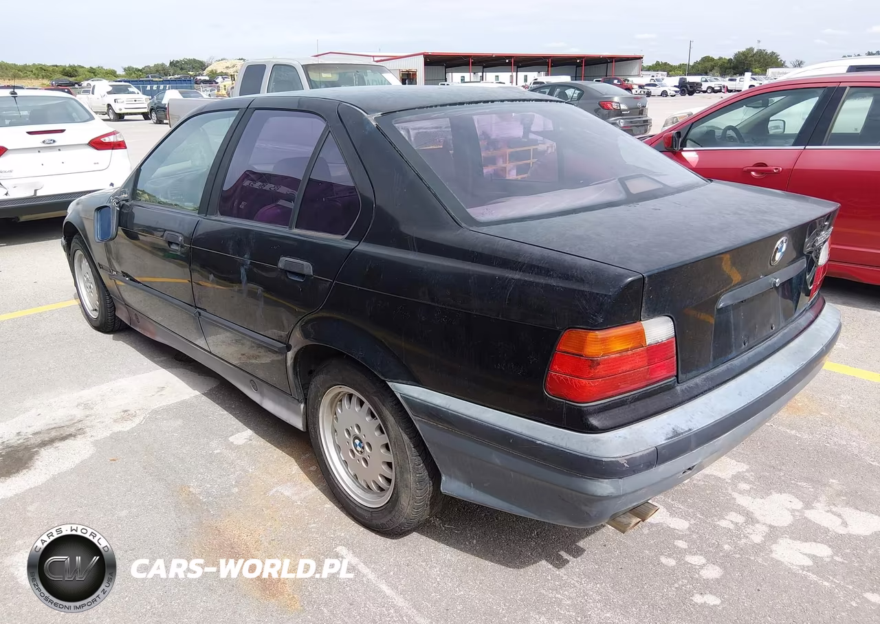 1992 BMW 325 I Automatic VIN:WBACB4318NFF82792 - 3