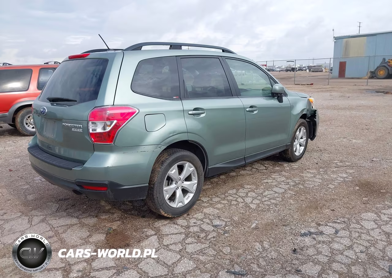 2015 Subaru Forester 2.5I Premium VIN:JF2SJADC5FH831120 - 4