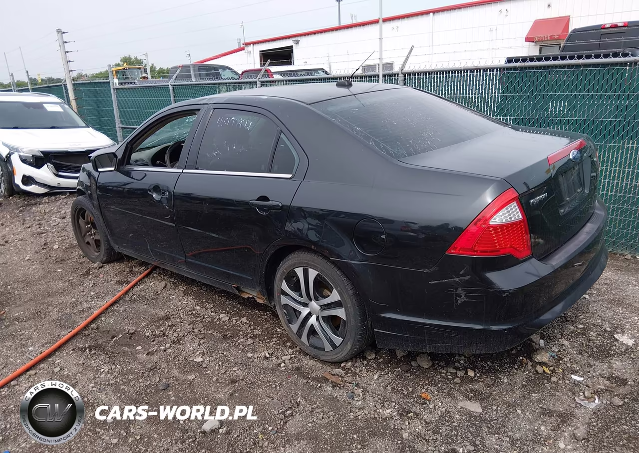 2010 Ford Fusion Se VIN:3FAHP0HA9AR281329 - 3