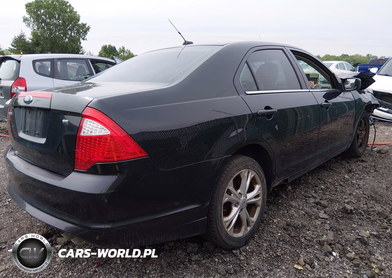 2010 Ford Fusion Se VIN:3FAHP0HA9AR281329 - 4