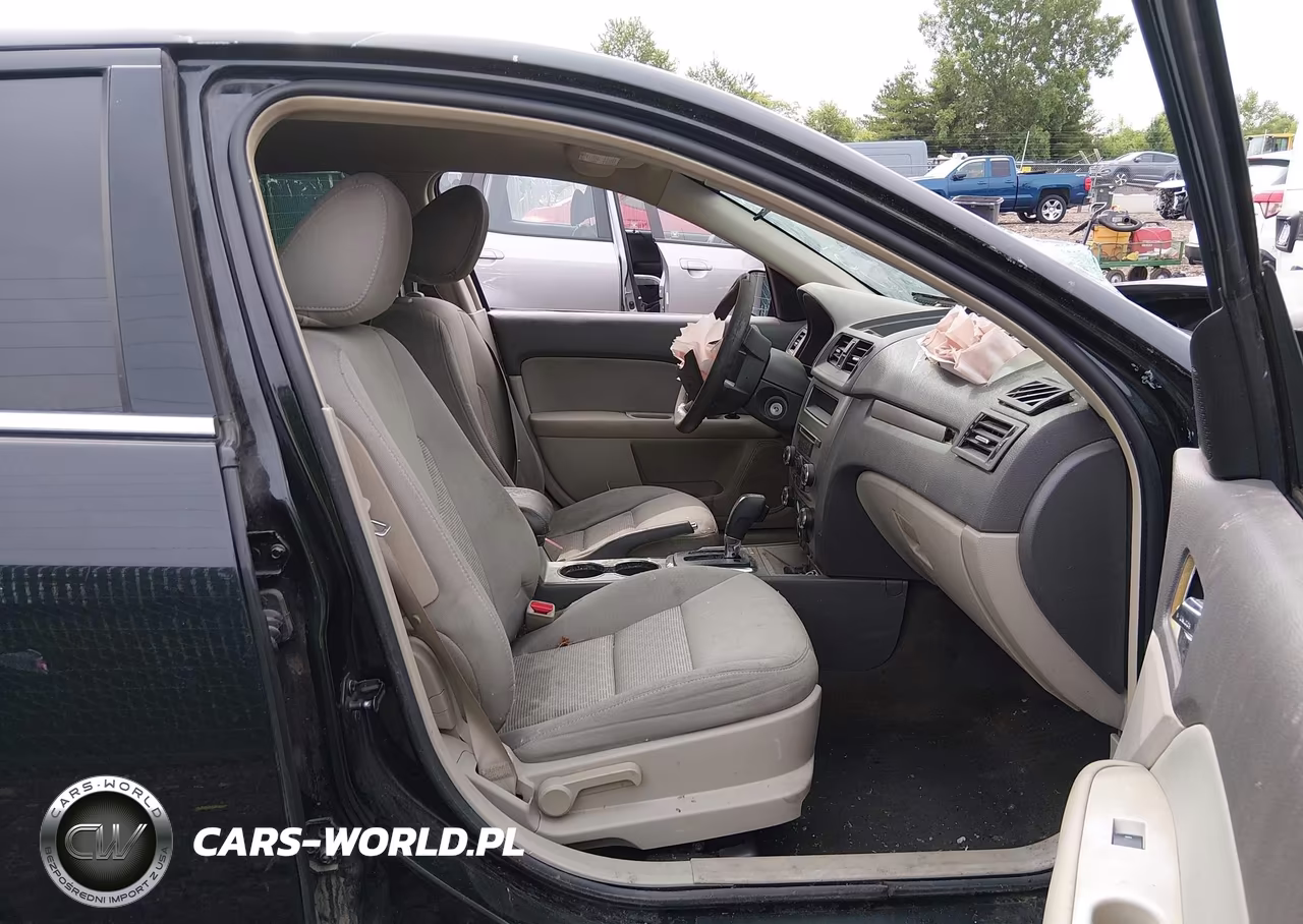 2010 Ford Fusion Se VIN:3FAHP0HA9AR281329 - 5