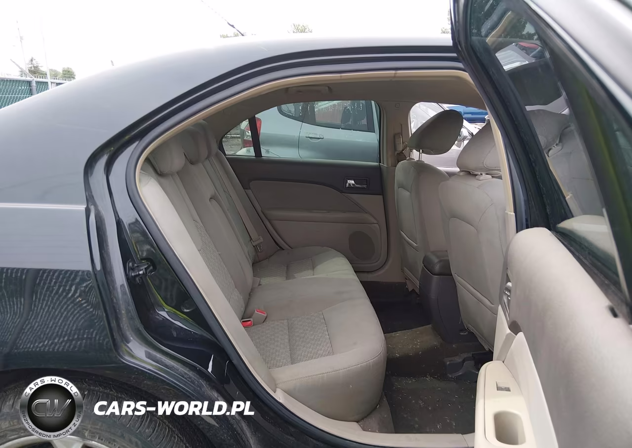 2010 Ford Fusion Se VIN:3FAHP0HA9AR281329 - 8