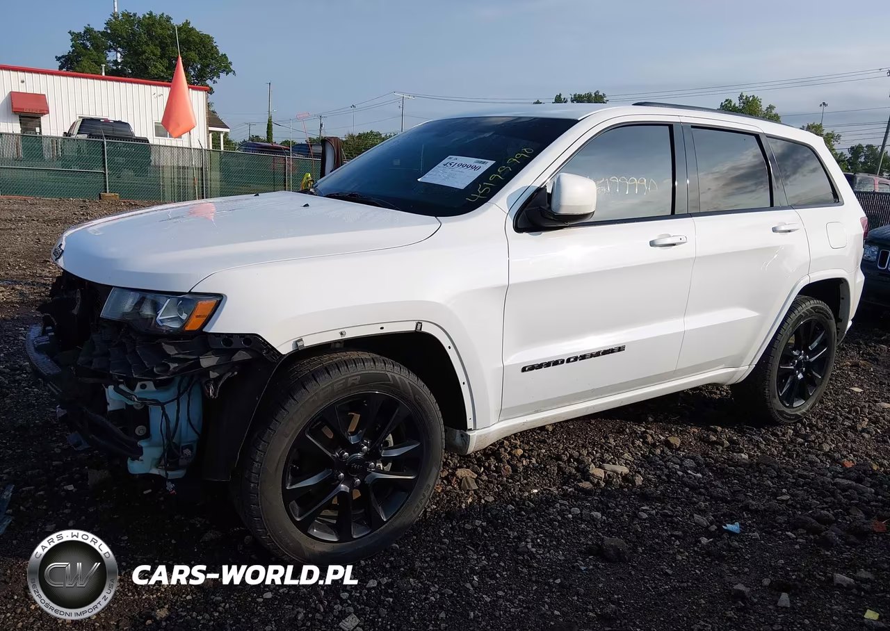 2017 Jeep Grand Cherokee Altitude 4X4 VIN:1C4RJFAG6HC861762 - 2