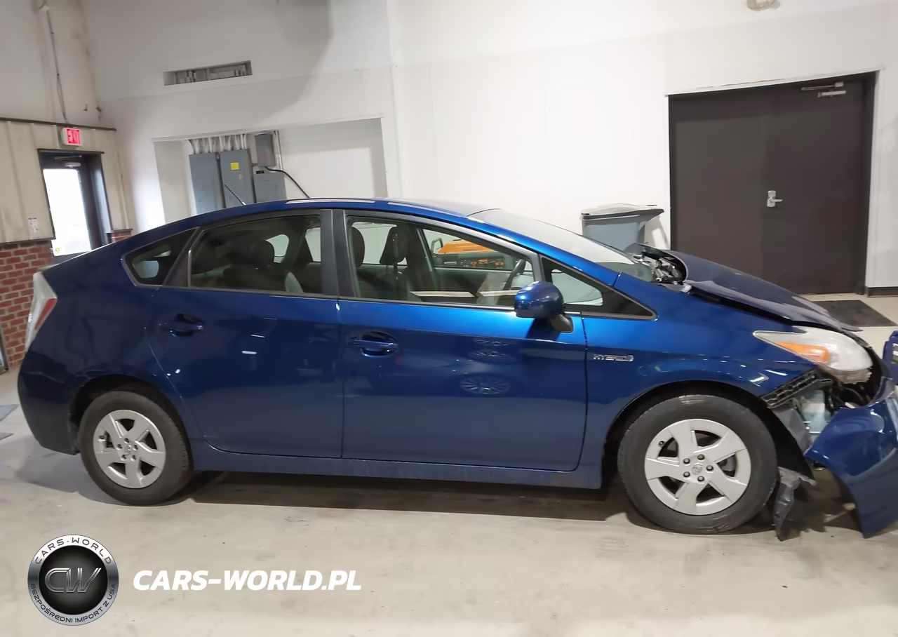 2011 Toyota Prius Three VIN:JTDKN3DU3B0301843 - 14