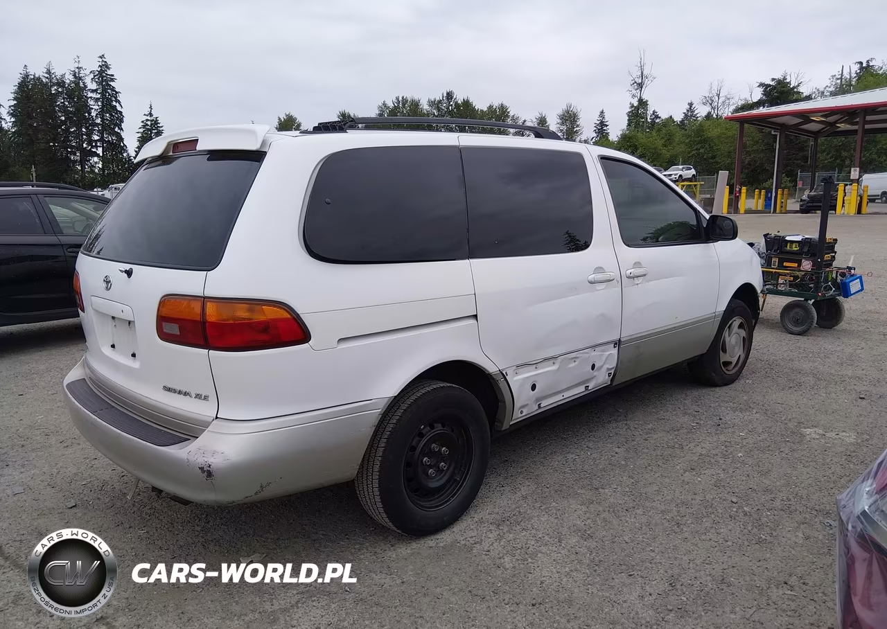1999 Toyota Sienna Xle VIN:4T3ZF13C0XU090290 - 4