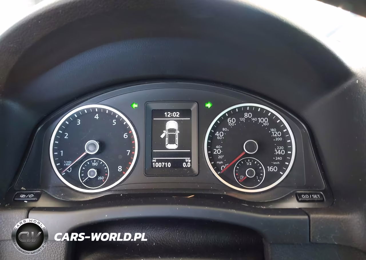 2017 Volkswagen Tiguan 2.0T Wolfsburg Edition VIN:WVGSV7AX5HK011277 - 7