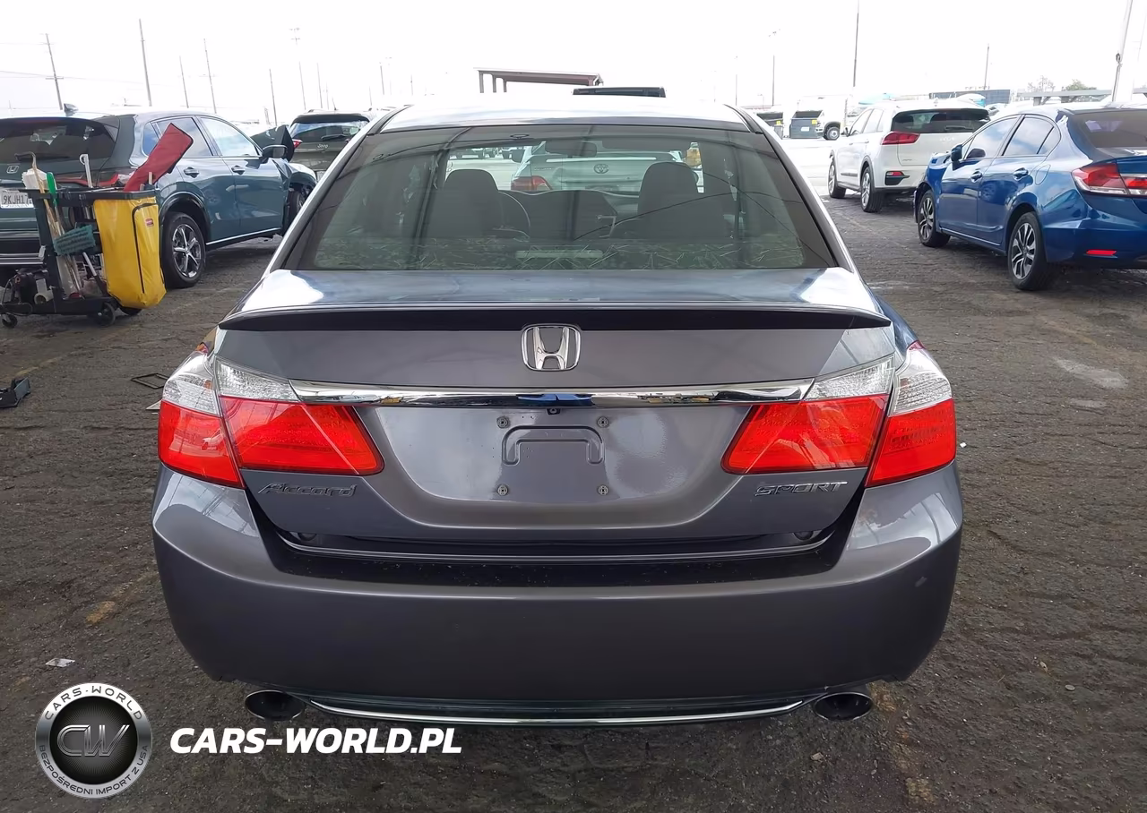 2014 Honda Accord Sport VIN:1HGCR2F58EA128152 - 17