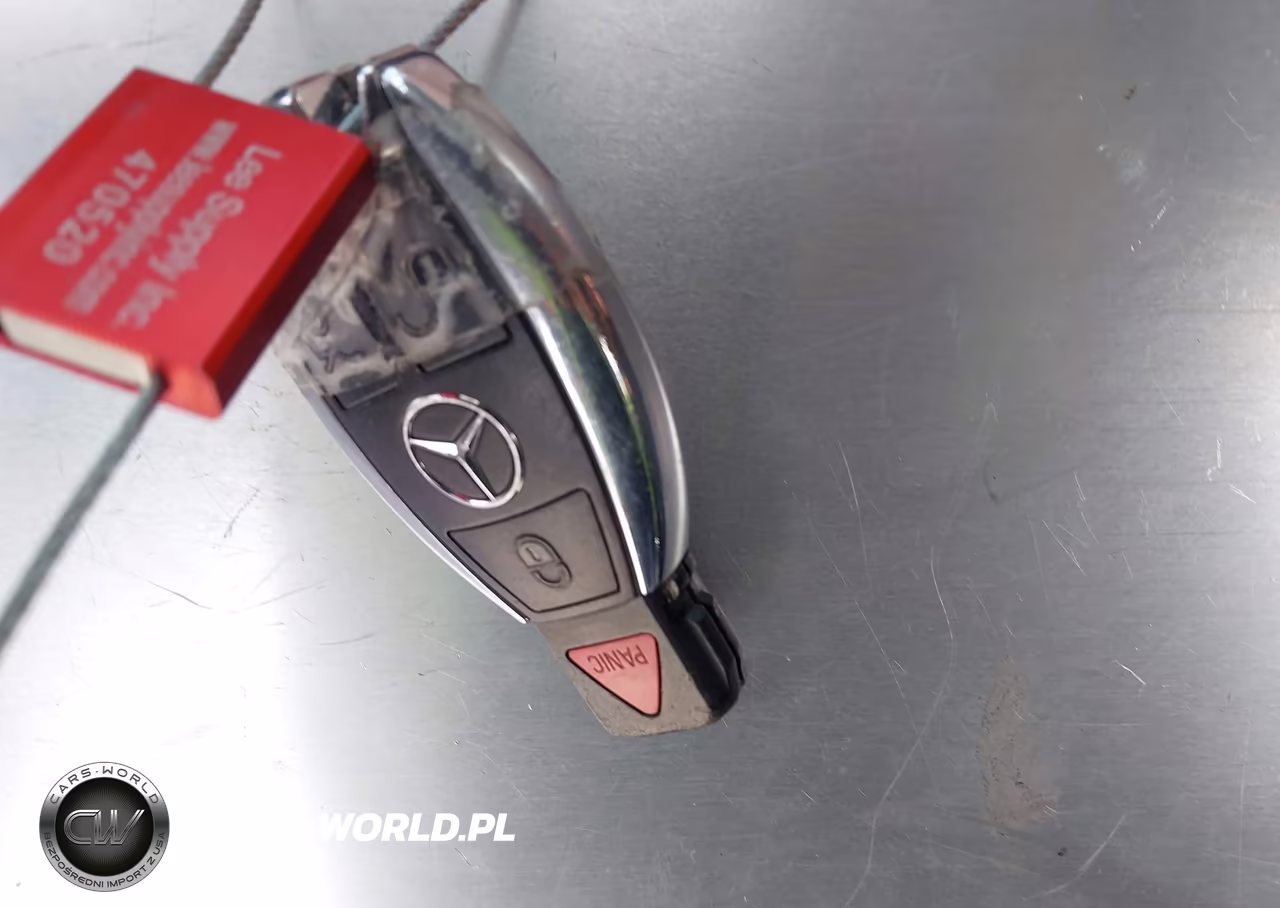 2017 Mercedes-Benz C 300 VIN:55SWF4JB2HU233423 - 11
