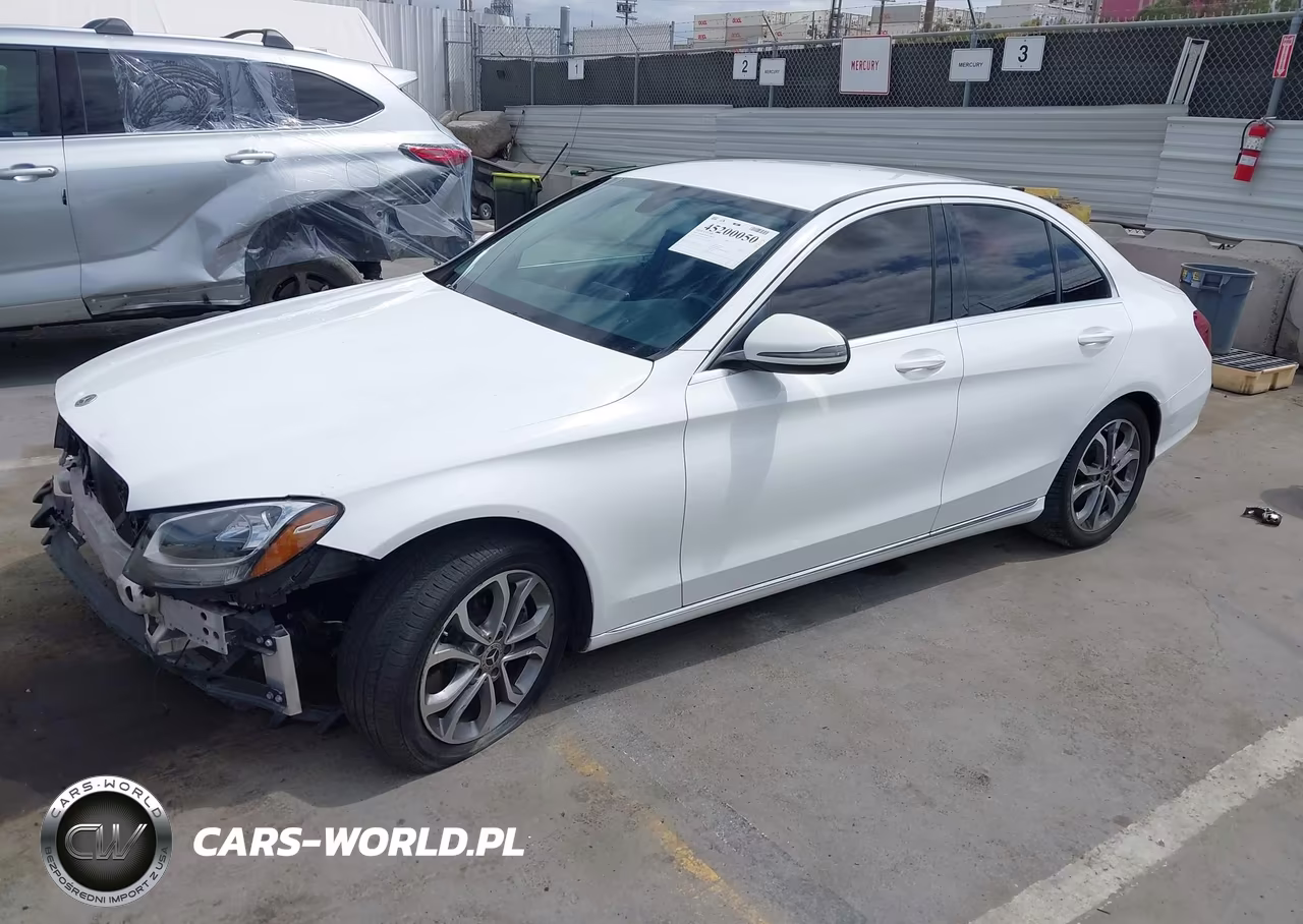 2017 Mercedes-Benz C 300 VIN:55SWF4JB2HU233423 - 2