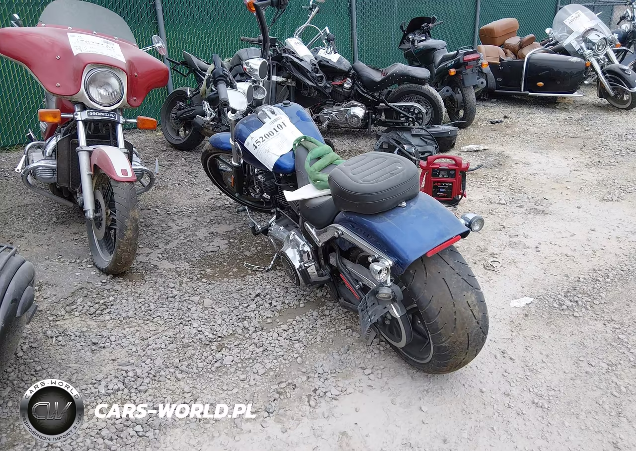 2015 Harley-Davidson Fxsb Breakout VIN:1HD1BFV1XFB035787 - 3