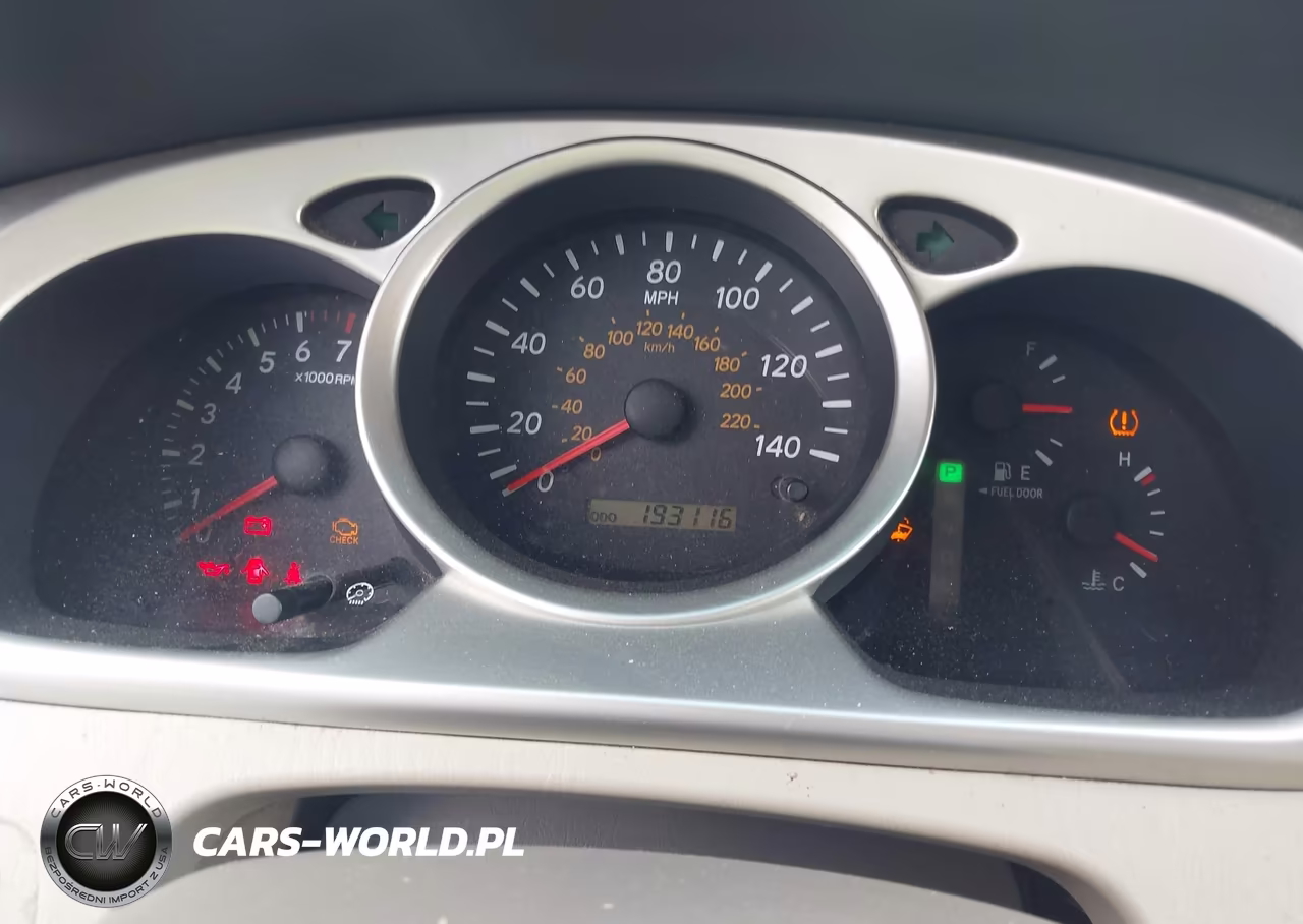 2004 Toyota Highlander VIN:JTEGD21A040086367 - 7