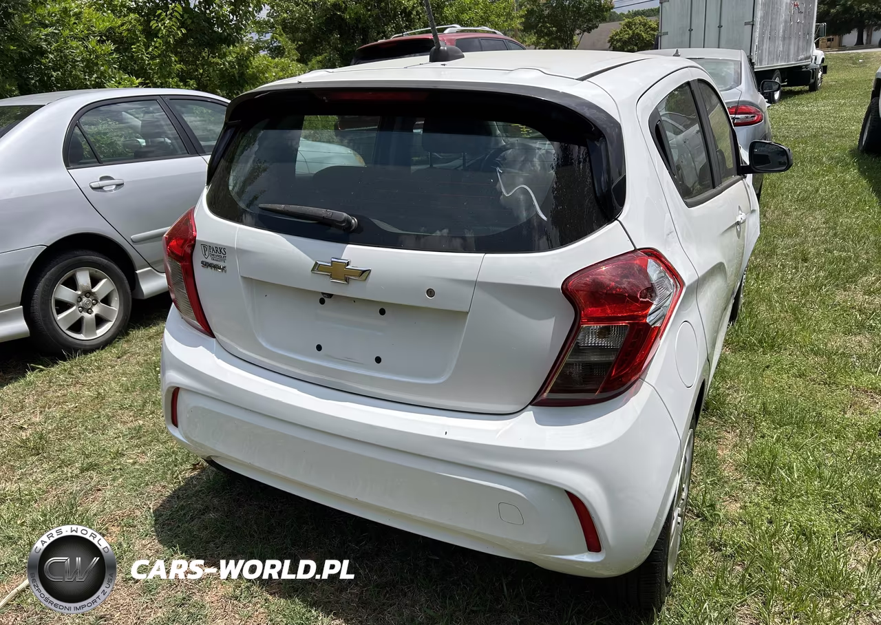 2019 Chevrolet Spark Ls Cvt VIN:KL8CB6SA4KC744100 - 4