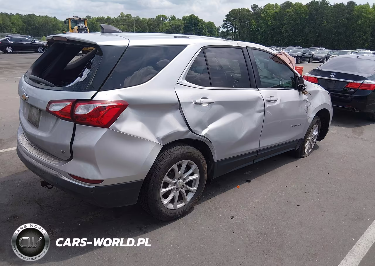 2018 Chevrolet Equinox Lt VIN:3GNAXJEV1JL358259 - 4