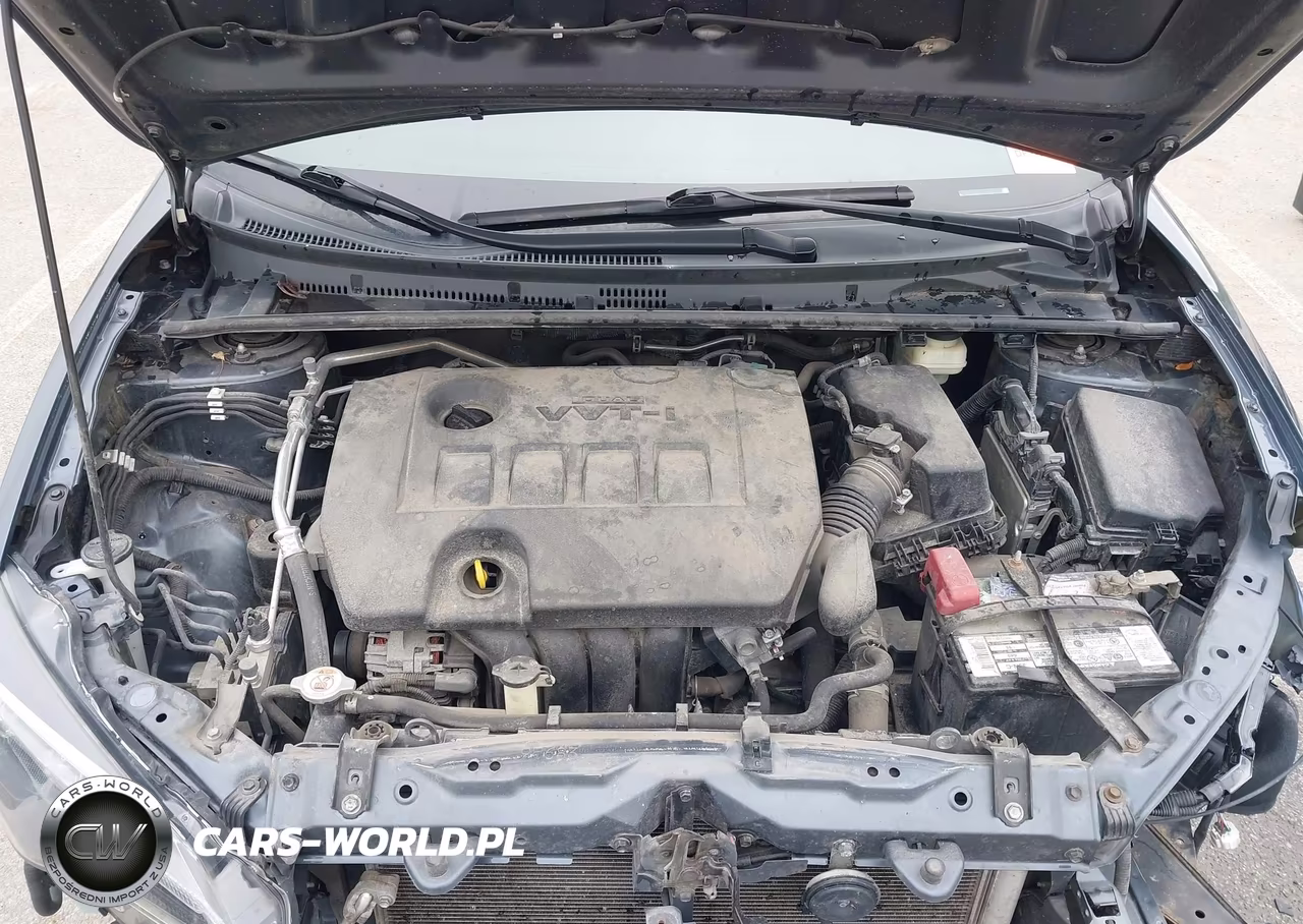 2018 Toyota Corolla Le VIN:2T1BURHE0JC067500 - 10