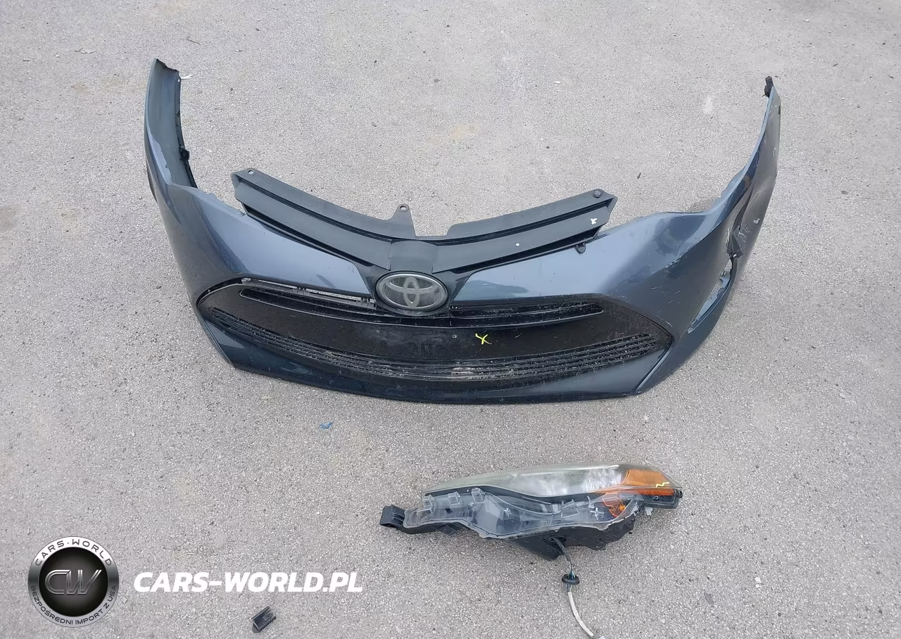 2018 Toyota Corolla Le VIN:2T1BURHE0JC067500 - 12
