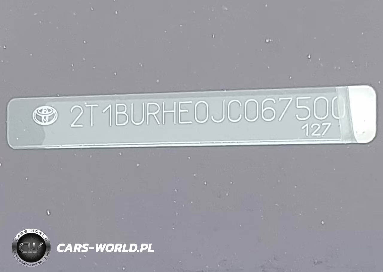 2018 Toyota Corolla Le VIN:2T1BURHE0JC067500 - 9