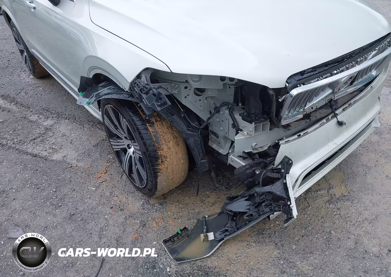 2022 Volvo Xc90 T6 Inscription 6 Passenger VIN:YV4A221L1N1857218 - 18