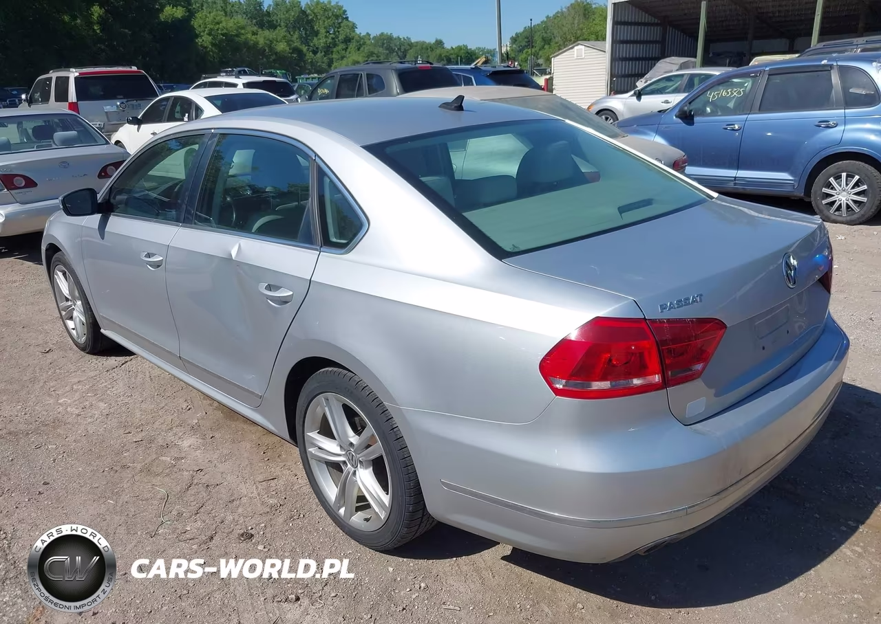 2014 Volkswagen Passat 2.0L Tdi Se VIN:1VWBN7A37EC091380 - 3