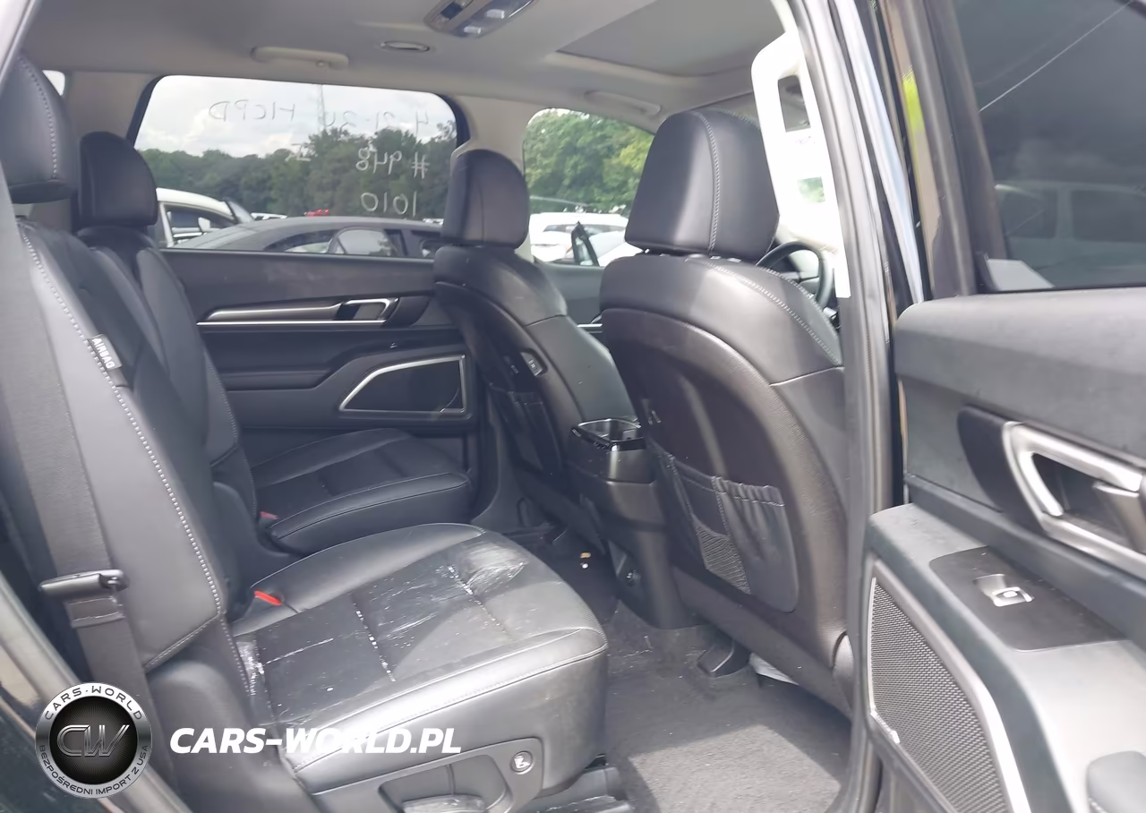 2025 Kia Telluride S VIN:5XYP64GC9SG631010 - 8