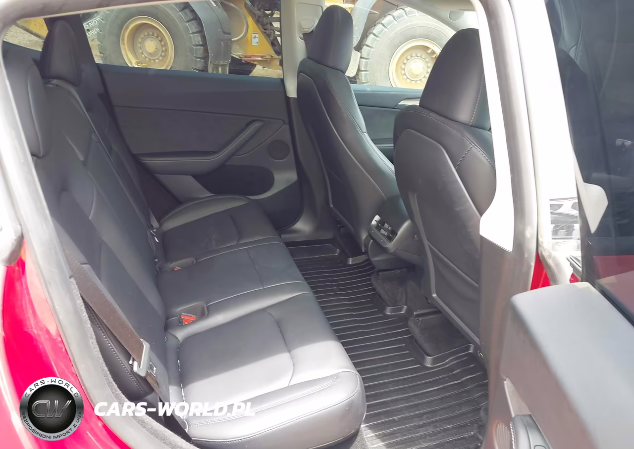2023 Tesla Model Y Performance Dual Motor All-Wheel Drive VIN:7SAYGDEFXPF900678 - 8