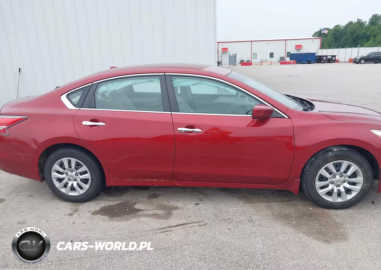 2015 Nissan Altima 2.5 S VIN:1N4AL3AP4FC228122 - 13