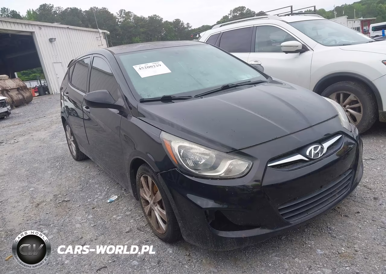 2012 Hyundai Accent Se