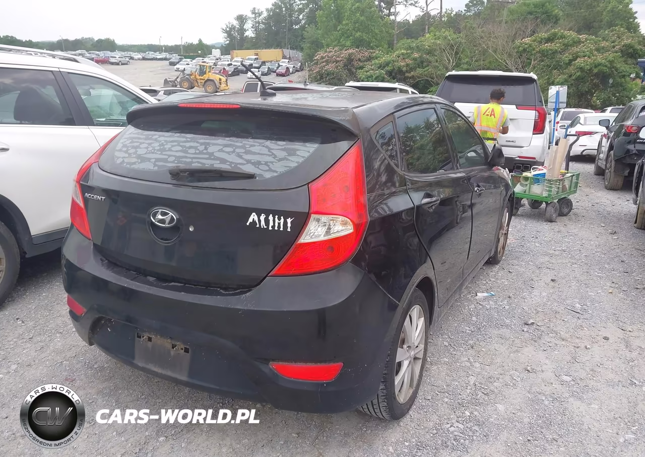 2012 Hyundai Accent Se VIN:KMHCU5AE9CU039879 - 4