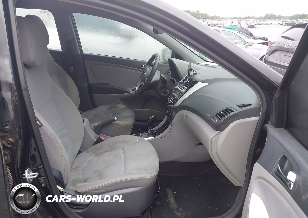 2012 Hyundai Accent Se VIN:KMHCU5AE9CU039879 - 5