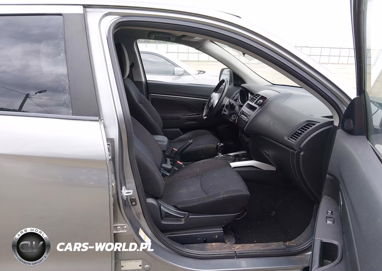 2011 Mitsubishi Outlander Sport Es VIN:JA4AP3AU6BZ012116 - 5
