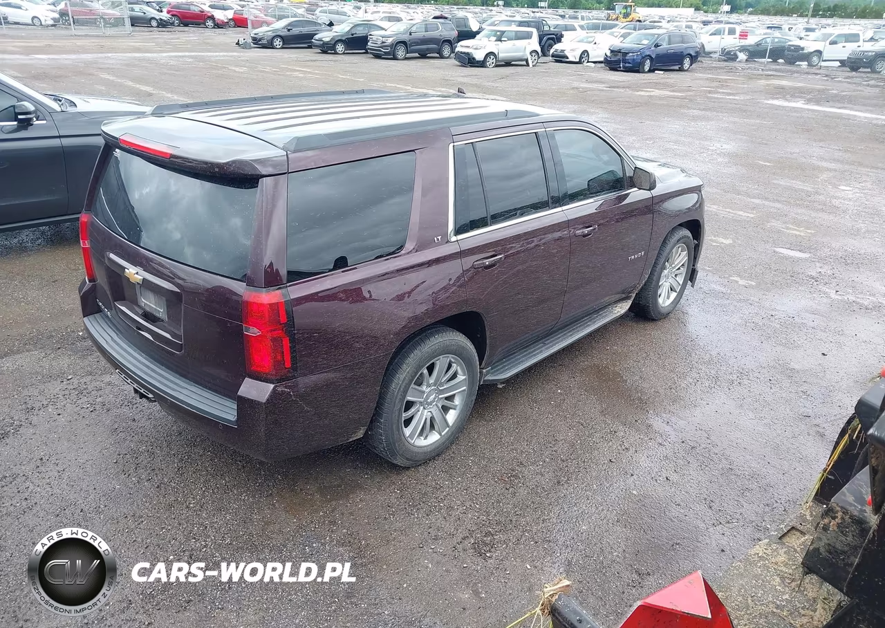 2017 Chevrolet Tahoe Lt VIN:1GNSKBKC2HR344630 - 4