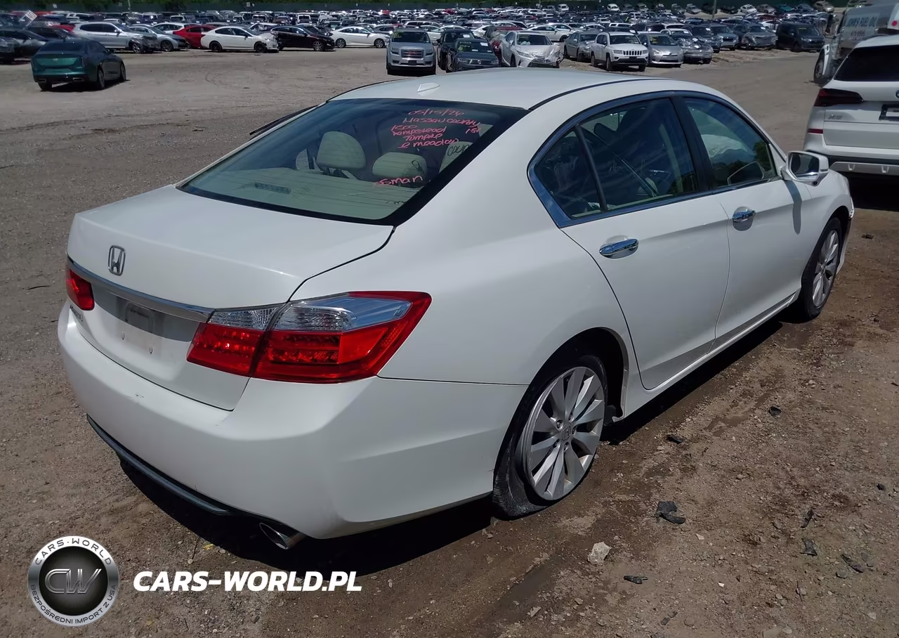2015 Honda Accord Ex-L VIN:1HGCR2F84FA026018 - 4