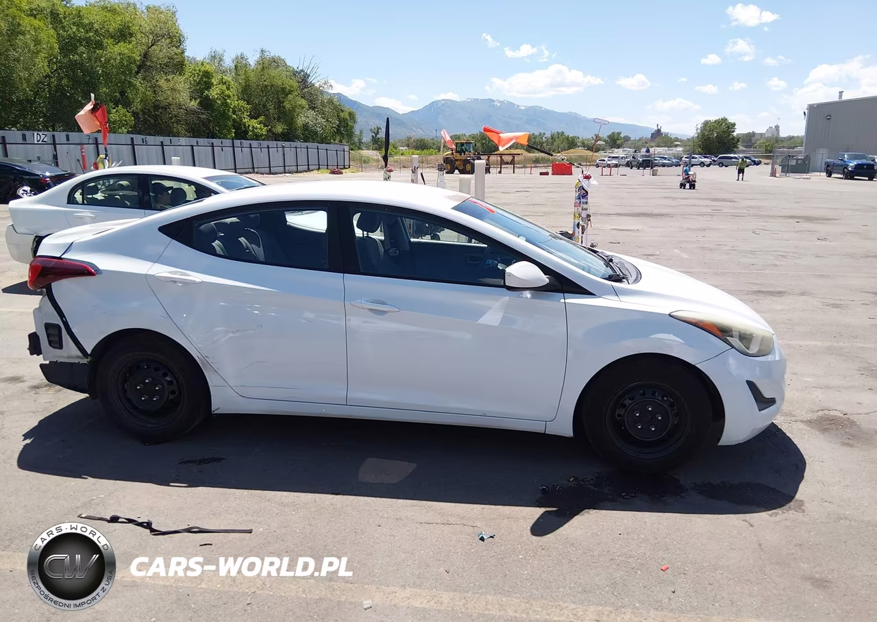 2016 Hyundai Elantra Se VIN:5NPDH4AE9GH706764 - 14