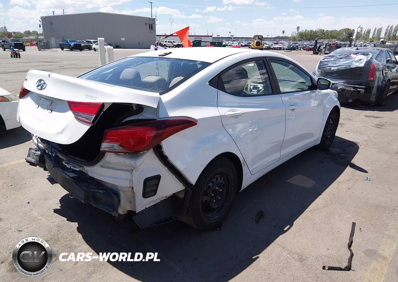 2016 Hyundai Elantra Se VIN:5NPDH4AE9GH706764 - 4