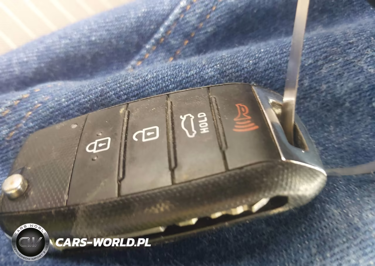 2018 Kia Forte Lx VIN:3KPFL4A72JE215764 - 11