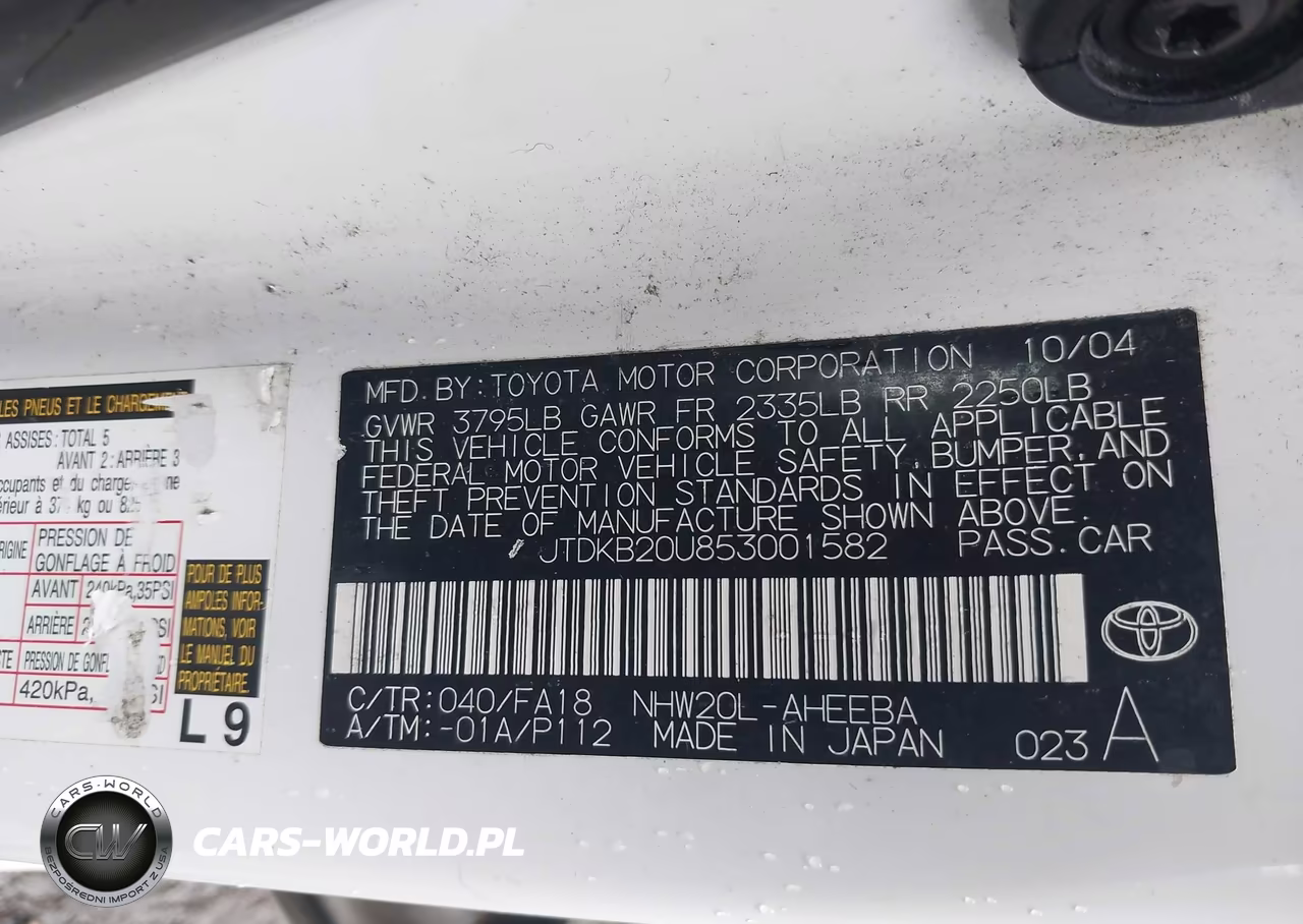 2005 Toyota Prius VIN:JTDKB20U853001582 - 9