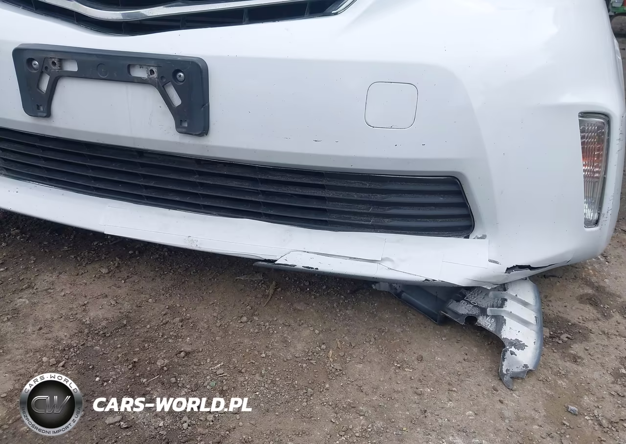 2014 Toyota Prius V Three VIN:JTDZN3EU7E3328933 - 16