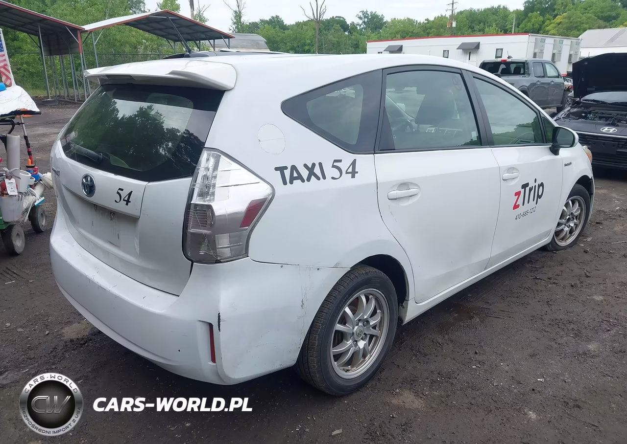 2014 Toyota Prius V Three VIN:JTDZN3EU7E3328933 - 4