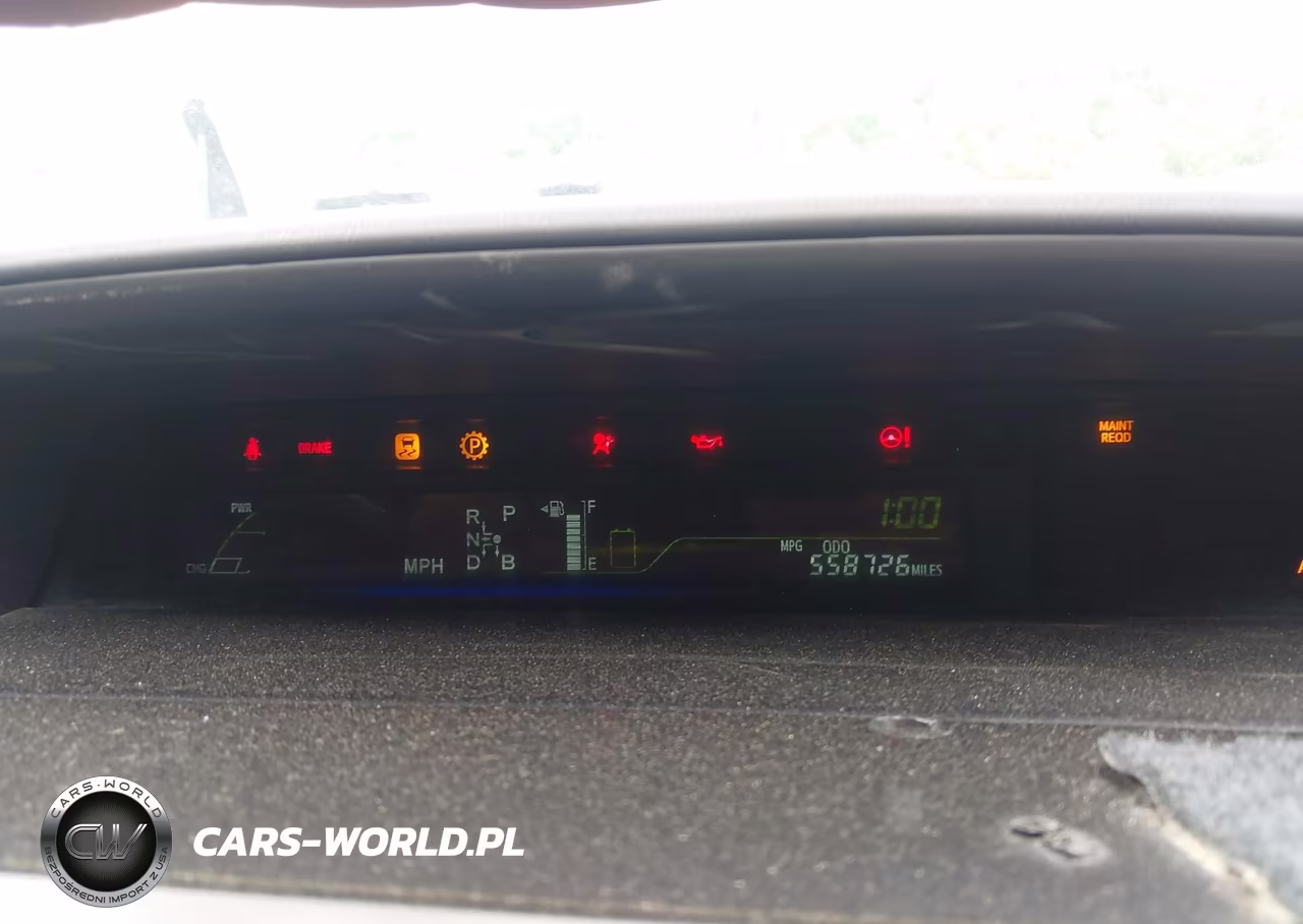 2014 Toyota Prius V Three VIN:JTDZN3EU7E3328933 - 7