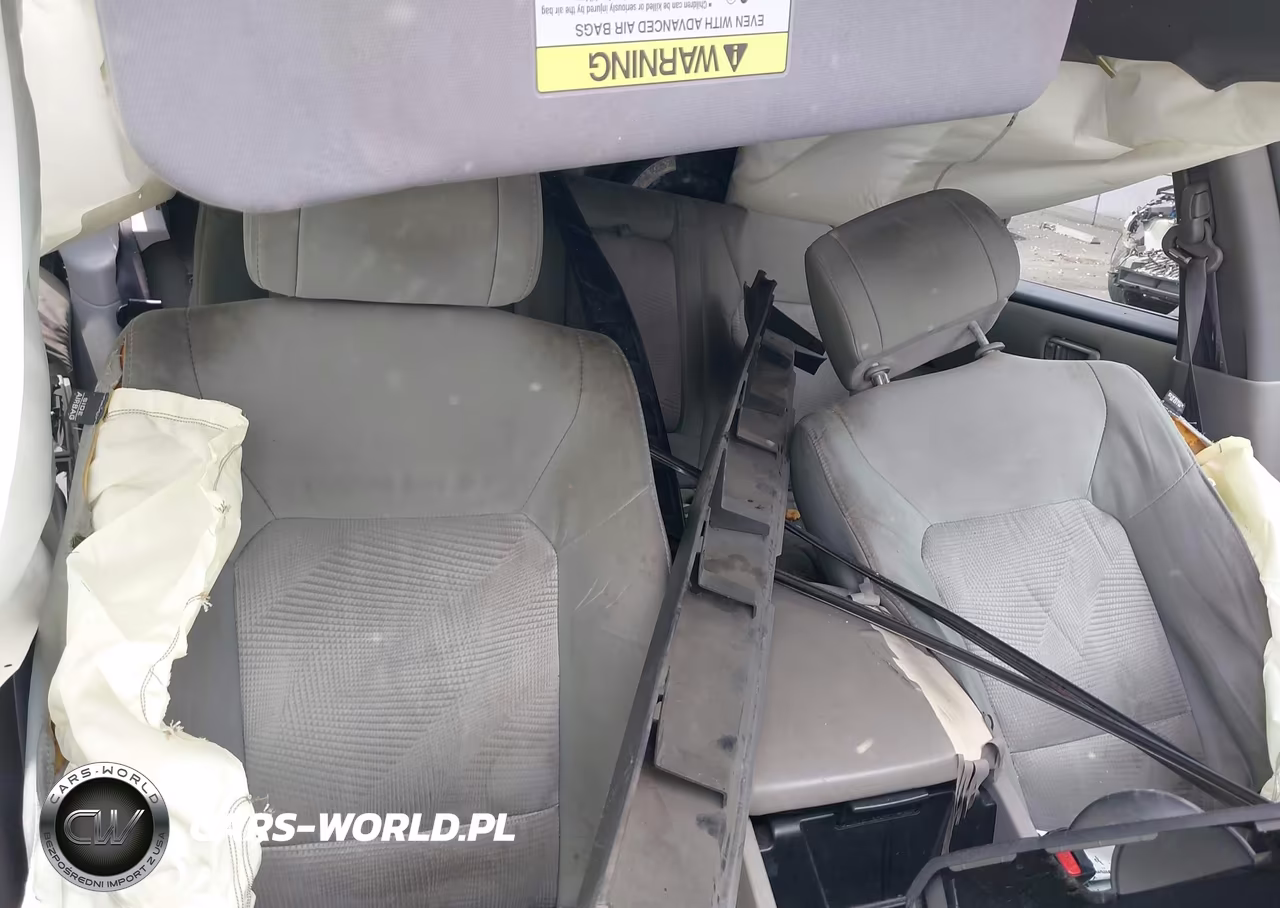 2015 Honda Pilot Lx VIN:5FNYF3H28FB018071 - 8