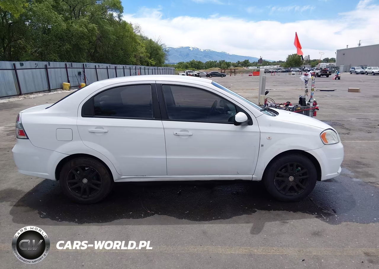 2008 Chevrolet Aveo Ls VIN:KL1TD56658B118689 - 13