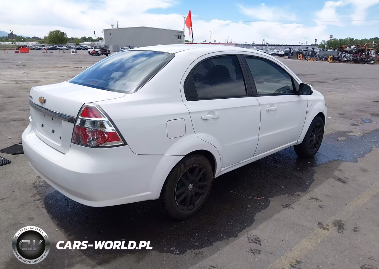 2008 Chevrolet Aveo Ls VIN:KL1TD56658B118689 - 4