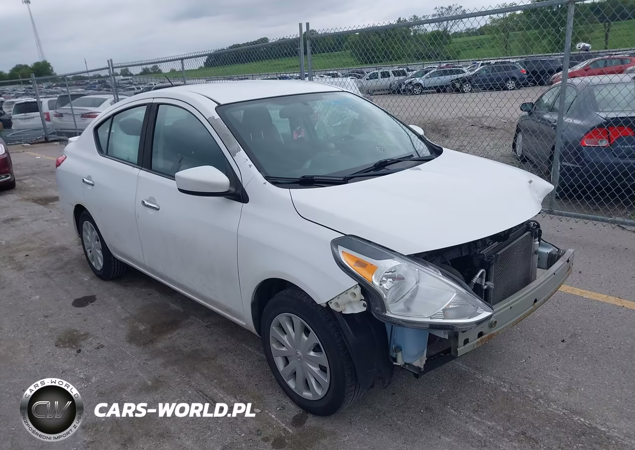 2018 Nissan Versa 1.6 Sv
