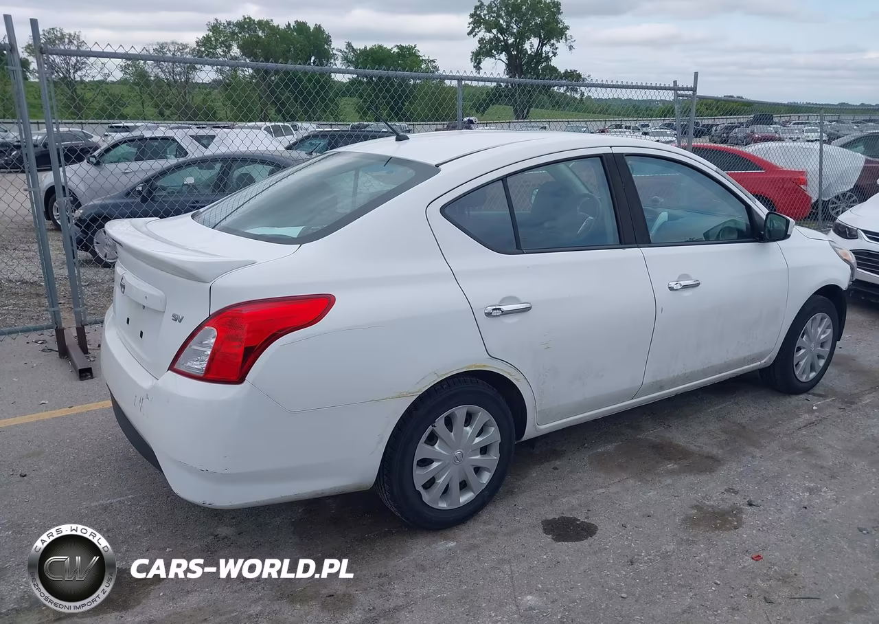 2018 Nissan Versa 1.6 Sv VIN:3N1CN7AP5JL878680 - 4